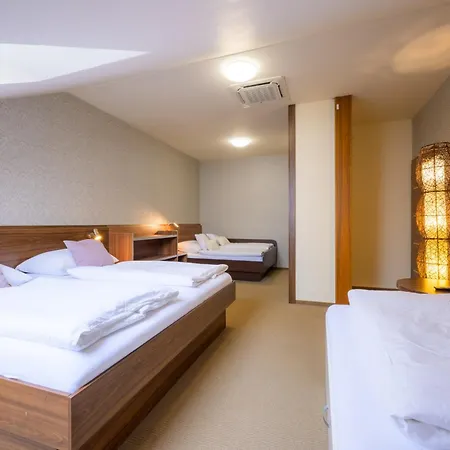 Apartman Bila Hora - Plzen Apartment *