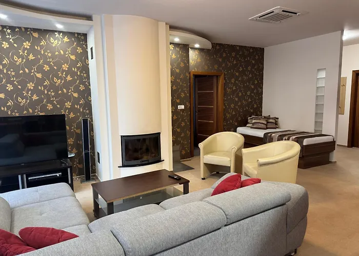 Bílá Hora - Roudná Apartamento