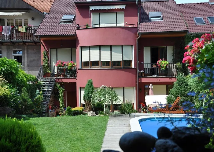 Bílá Hora - Roudná Apartamento *