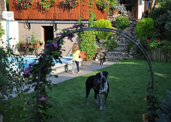 Apartamento Bílá Hora - Roudná *