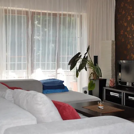 Bílá Hora - Roudná Apartman *